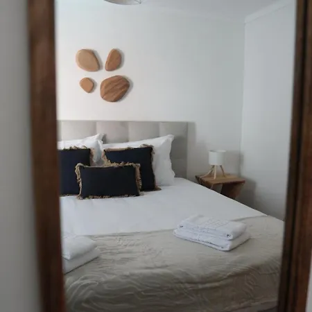Alfama Duplex Near Fado Museum * Lisbon