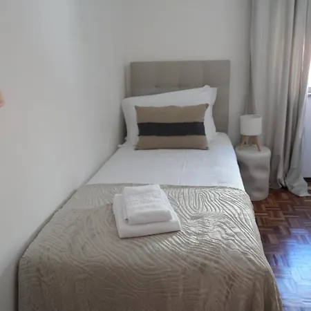 Alfama Duplex Near Fado Museum Lisbon